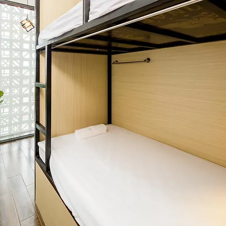 Fedora Hostel Danang Exterior photo